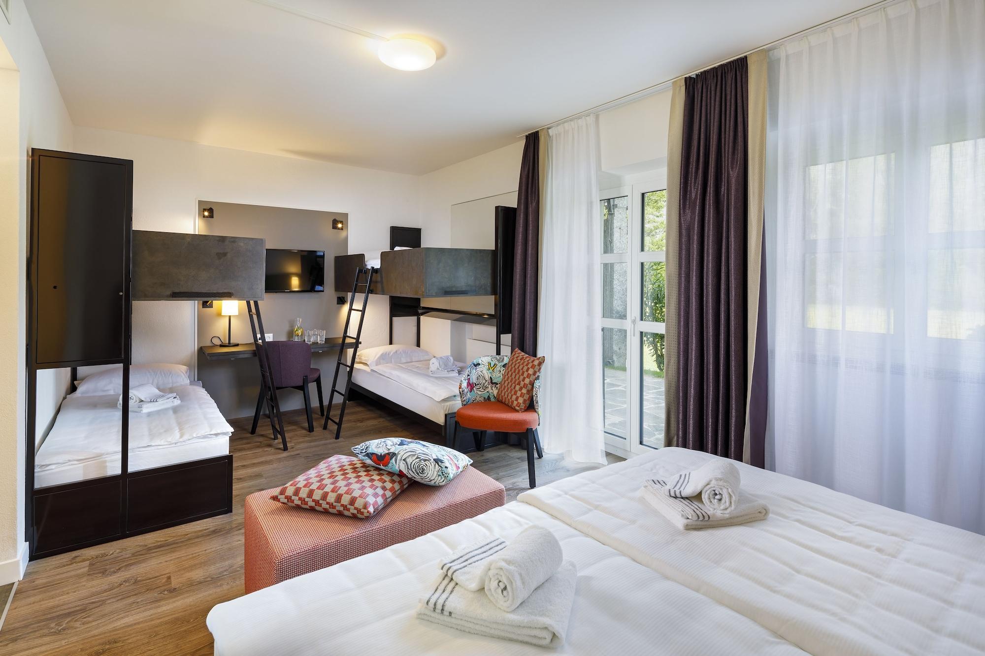 Hotel Bellinzona Sud Swiss Quality Monte Carasso Bagian luar foto